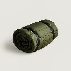 🔥J.Crew PUFFER Quilted Self-Storing Car Blanket w/PrimaLoft NWT!🔥